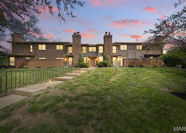 Property at 2037 Trailcrest Ln #7, St Louis, MO 63122, 2 beds, 2 baths