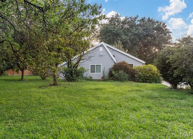 Property at 7743 Genesta St, St Louis, MO 63123, 3 beds, 2 baths