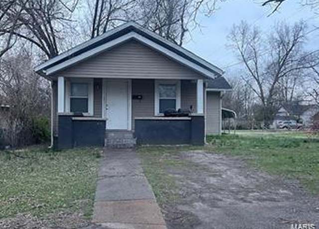 Property at 811 Elm St, Cape Girardeau, MO 63703, 2 beds, 1 bath