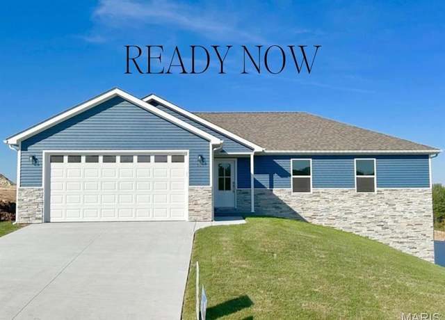 Property at 305 Park Place Dr, Union, MO 63084, 3 beds, 2 baths