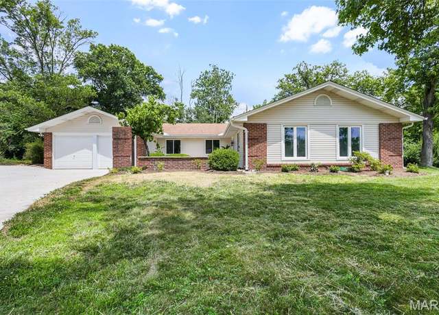 Property at 2 Treewood Ct, Ballwin, MO 63011, 3 beds, 2 baths