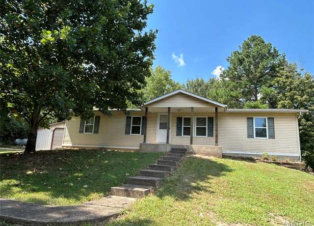 Property at 355 Red Fox Rd, St Clair, MO 63077, 3 beds, 2 baths