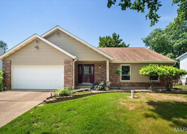 Property at 221 Greiner Ct, Ellisville, MO 63021, 3 beds, 2 baths