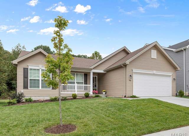 Property at 528 Evening Primrose Dr, Wentzville, MO 63385, 3 beds, 2 baths
