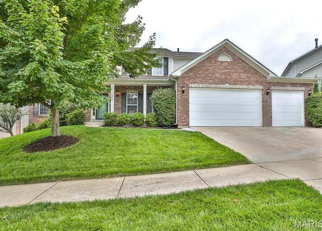 Property at 1256 Green Vale Ct, Fenton, MO 63026, 4 beds, 4.5 baths
