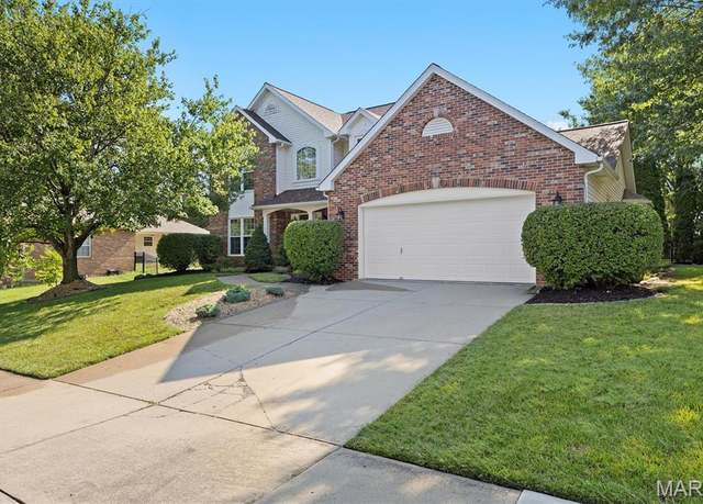 Property at 1302 Bossler Ln, O'fallon, IL 62269, 3 beds, 3.5 baths