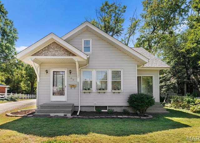 Property at 108 Front St, Waterloo, IL 62298, 2 beds, 1 bath