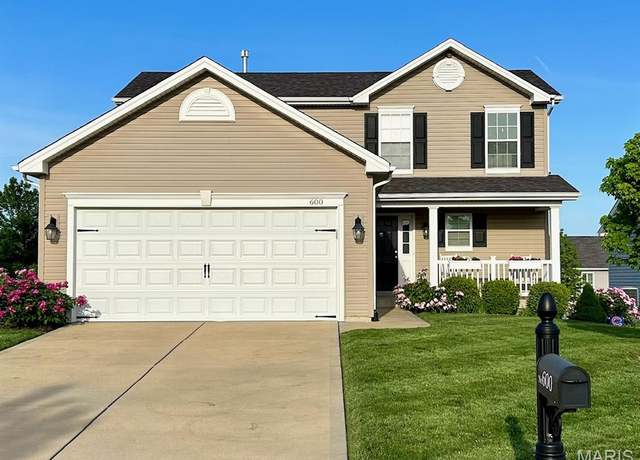 Property at 600 Lazy River Ct, O'fallon, MO 63366, 4 beds, 3.5 baths