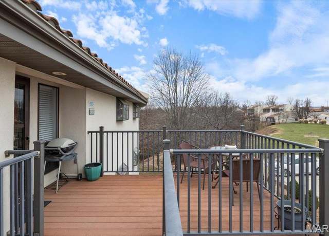 Property at 429 Racquet Club Dr Unit 3D-309, Unincorporated, MO 65049, 3 beds, 2.5 baths