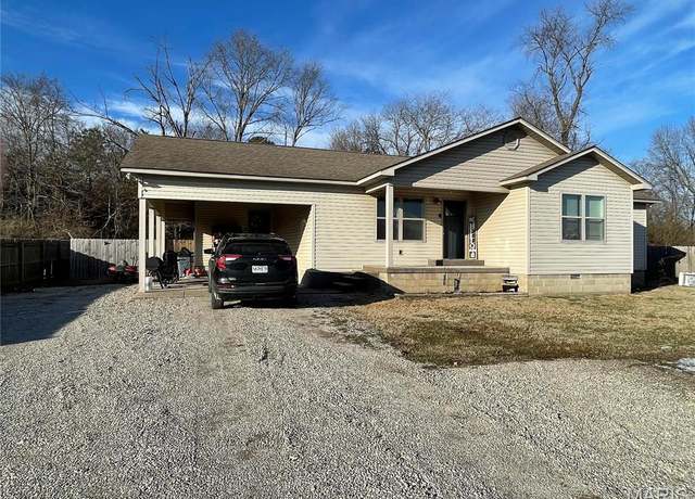 Property at 1227 County Road 467, Poplar Bluff, MO 63901, 3 beds, 2 baths