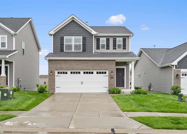 Property at 402 Summer Glen Ln, St Charles, MO 63301, 3 beds, 2.5 baths