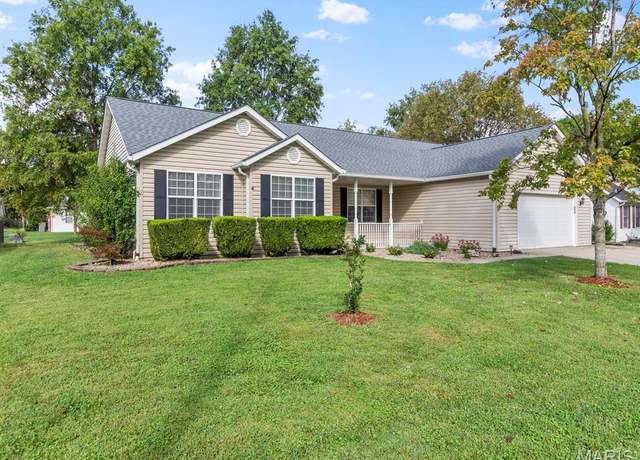 Property at 710 Mary Ann Ct, Freeburg, IL 62243, 3 beds, 2.5 baths