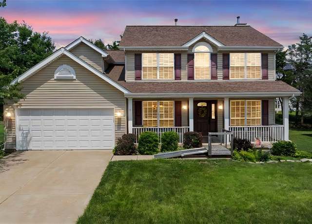 Property at 2052 Peine Forest Dr, Wentzville, MO 63385, 4 beds, 2.5 baths