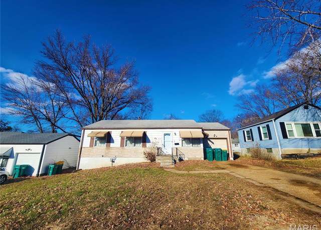Property at 1209 Kilgore Dr, St Louis, MO 63137, 3 beds, 1 bath