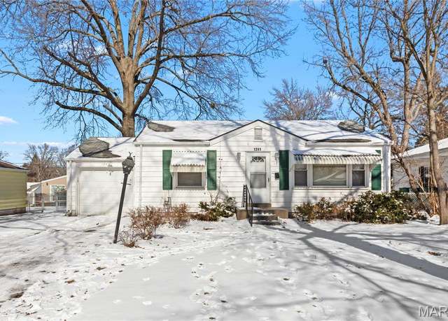 Property at 1241 Avant Dr, St Louis, MO 63137, 2 beds, 1 bath
