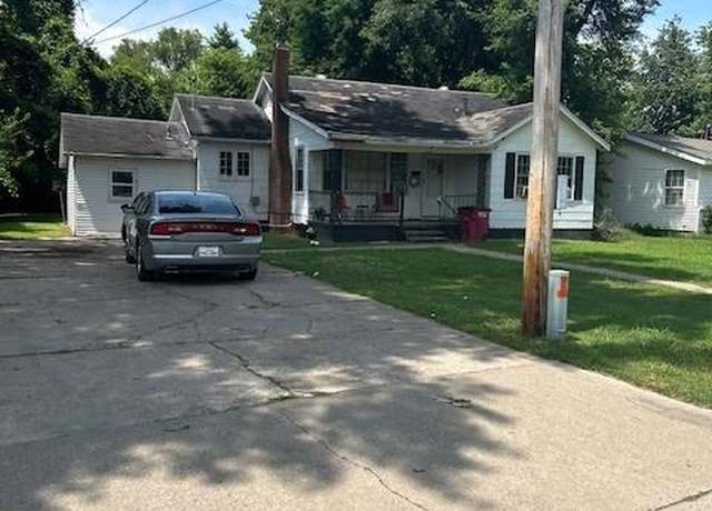 Property at 1140 Ruth St, Sikeston, MO 63801, 3 beds, 1 bath