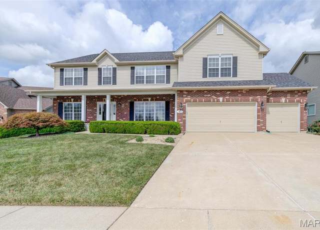 Property at 41 Deer Creek Dr, O'fallon, MO 63366, 5 beds, 4.5 baths