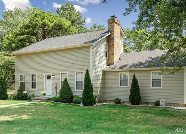 Property at 1920 Carolina Lane Ln, Cape Girardeau, MO 63701, 3 beds, 2 baths