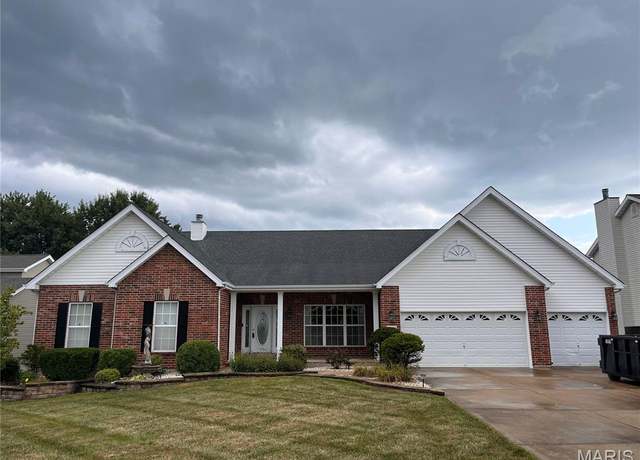 Property at 116 Tahoe Ct, O'fallon, MO 63368, 4 beds, 3 baths