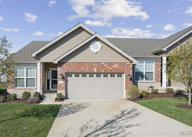 Property at 16202 Amber Vista Dr, Ballwin, MO 63021, 3 beds, 3 baths