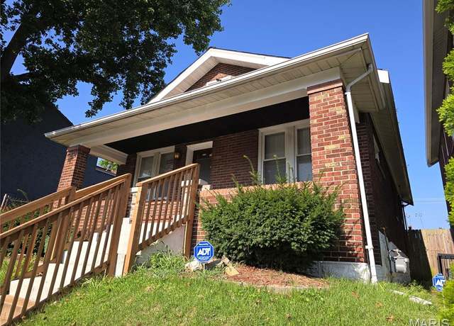 Property at 4319 California Ave, St Louis, MO 63111, 2 beds, 1 bath