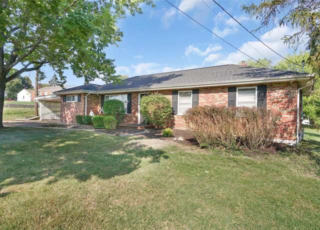 Property at 6138 Erb Rd, St Louis, MO 63129, 3 beds, 1.5 baths