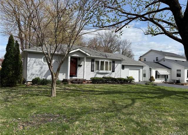 Property at 1808 N 15th St, Swansea, IL 62226, 2 beds, 2 baths