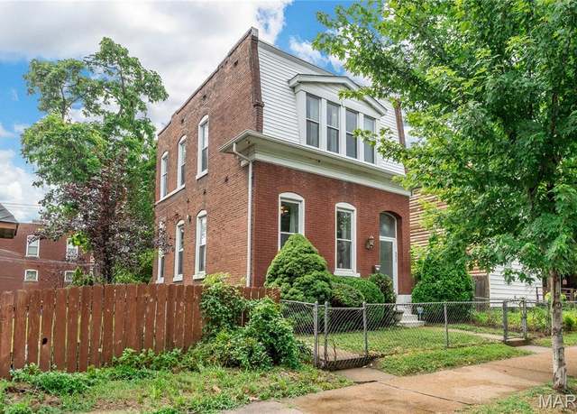 Property at 6825 Virginia Ave, St Louis, MO 63111, 3 beds, 2.5 baths
