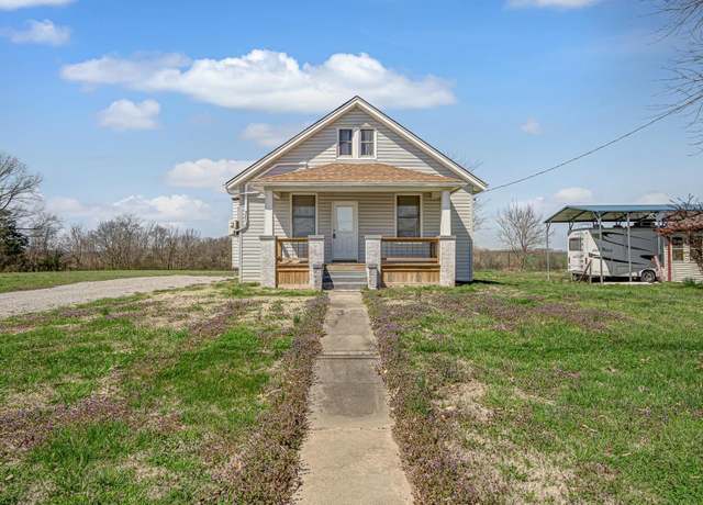 Property at 4427 Chester Rd, Chester, IL 62233, 2 beds, 1.5 baths