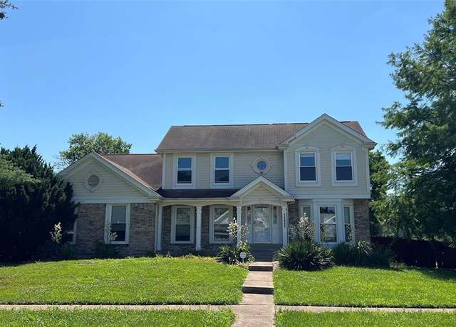 Property at 15645 Chaste St, Florissant, MO 63034, 6 beds, 3.5 baths