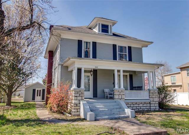 Property at 502 N State St, Jerseyville, IL 62052, 4 beds, 1.5 baths