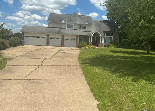 Property at 10740 Wilmena Ln, Rolla, MO 65401, 4 beds, 4 baths