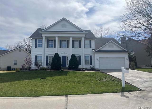 Property at 7053 Black Horse Dr, O'fallon, MO 63368, 4 beds, 4.5 baths
