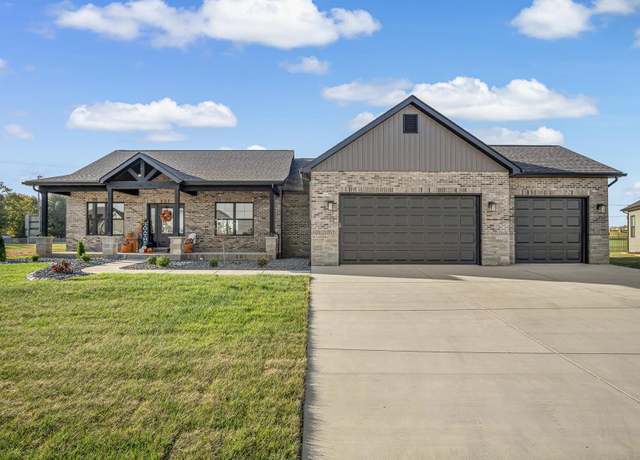 Property at 343 Jenny Ct, Waterloo, IL 62298, 3 beds, 2.5 baths