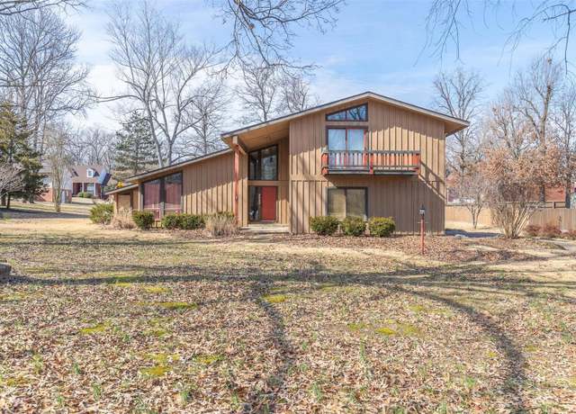 Property at 2625 Woodstone Dr, Poplar Bluff, MO 63901, 3 beds, 2.5 baths