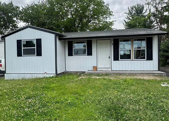 Property at 10525 Castle Dr, St Louis, MO 63136, 3 beds, 2 baths