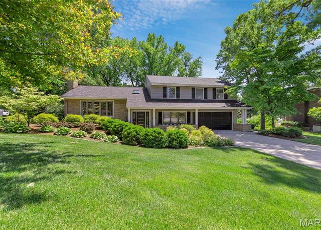 Property at 110 Prairie Haute Dr, St Charles, MO 63301, 4 beds, 2.5 baths