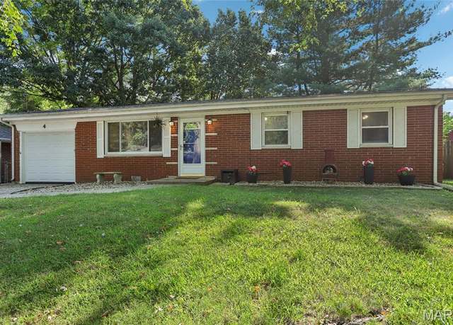 Property at 4 Toni Ct, Collinsville, IL 62234, 3 beds, 1 bath