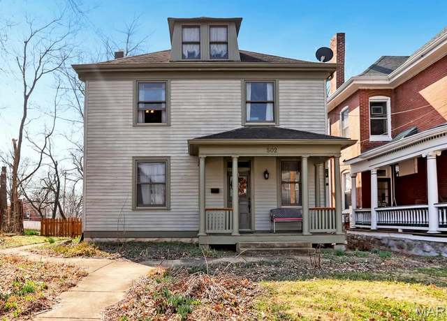 Property at 502 W 5th St, Washington, MO 63090, 4 beds, 3.5 baths