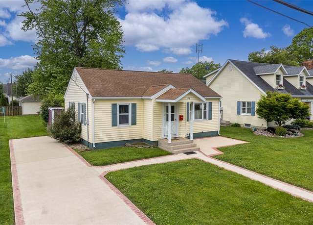 Property at 426 N 7th St, Breese, IL 62230, 2 beds, 1 bath