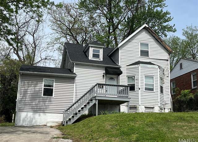Property at 2321 Shirley Ave, St Louis, MO 63136, 3 beds, 2 baths