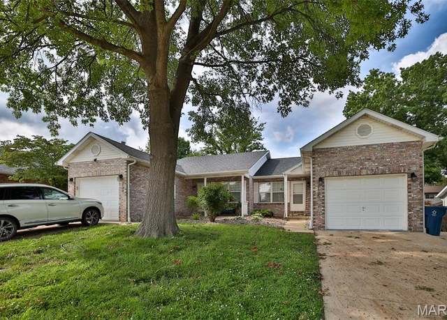 Property at 733/735 Slippery Rock Dr, Edwardsville, IL 62025, 2936 baths