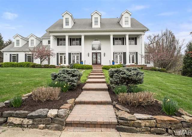 Property at 9 Windsor Terrace Ln, St Louis, MO 63141, 5 beds, 5 baths