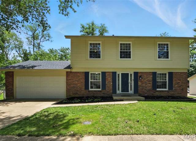 Property at 15480 Country Mill Ct, Chesterfield, MO 63017, 4 beds, 2.5 baths