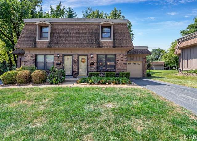 Property at 11834 Charlemagne Dr, Maryland Heights, MO 63043, 2 beds, 1.5 baths