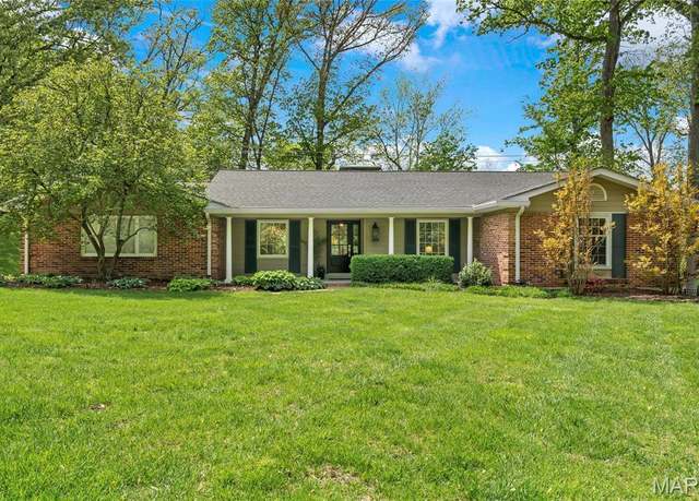 Property at 667 Country Manor Ln, St Louis, MO 63141, 3 beds, 2.5 baths