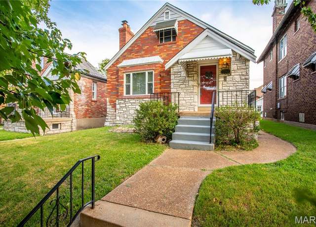 Property at 5006 Parker Ave, St Louis, MO 63139, 2 beds, 2 baths