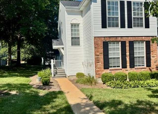 Property at 123 Carriage View Dr, Wildwood, MO 63040, 3 beds, 2 baths