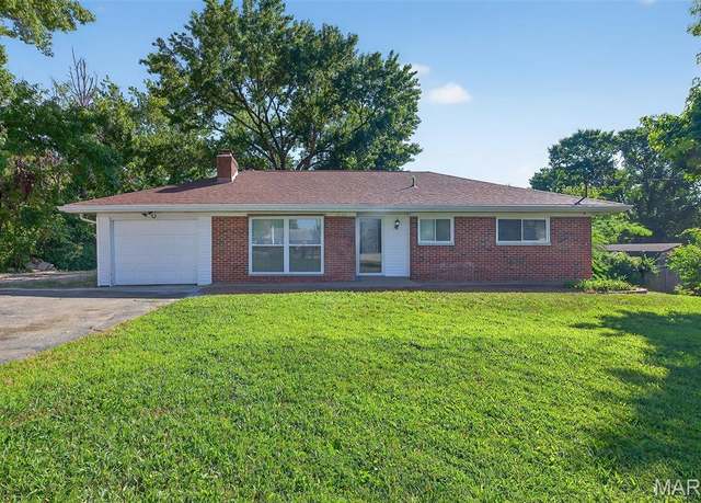 Property at 3722 Terrace Dr, House Springs, MO 63051, 3 beds, 1.5 baths