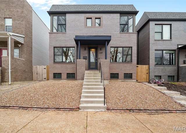Property at 3319 Vista Ave, St Louis, MO 63104, 4 beds, 2.5 baths